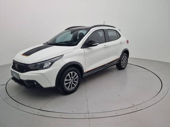 FIAT ARGO 1.3 FIREFLY FLEX TREKKING MANUAL FIAT ARGO 1.3 FIREFLY FLEX TREKKING MANUAL
